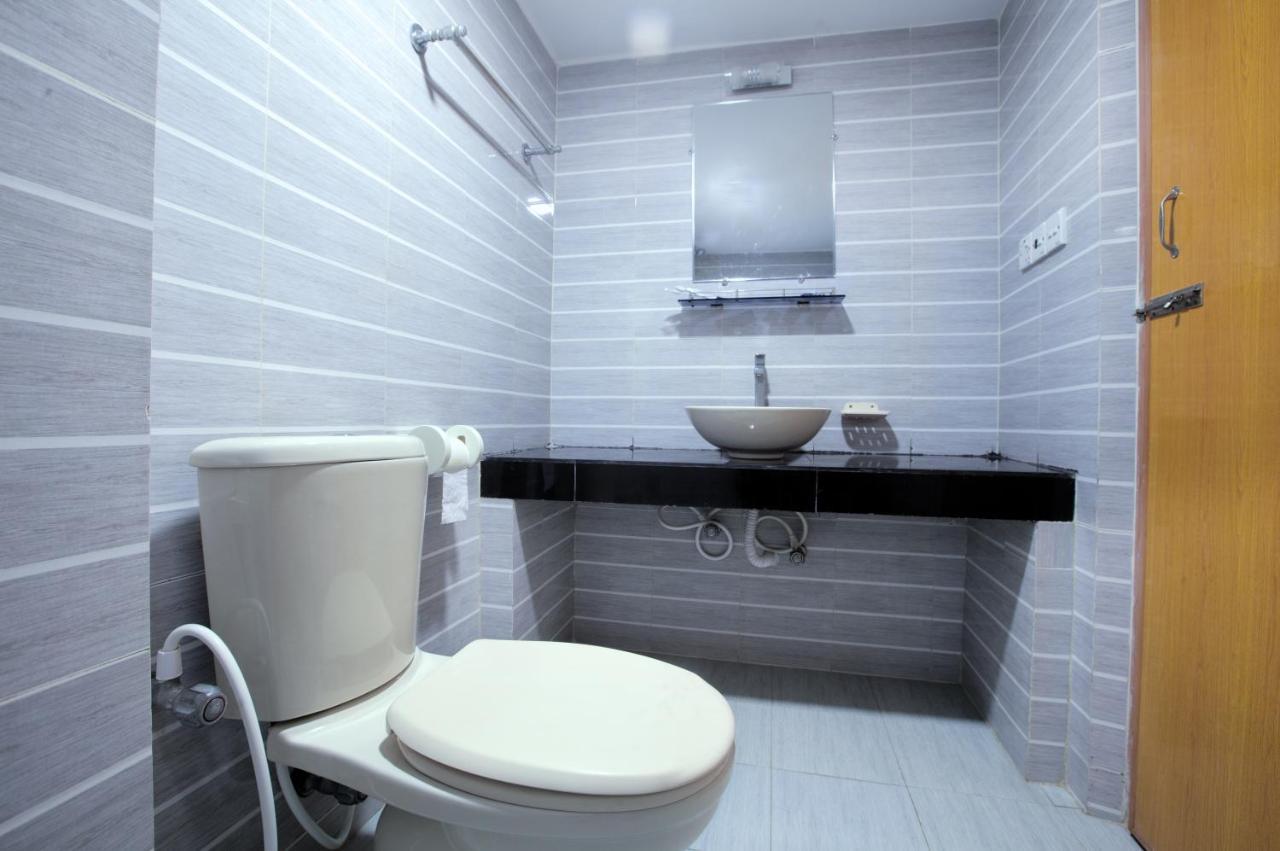 Hotel Orchid Blue Inani Bagian luar foto