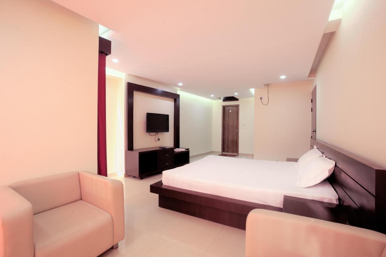 Hotel Orchid Blue Inani Bagian luar foto