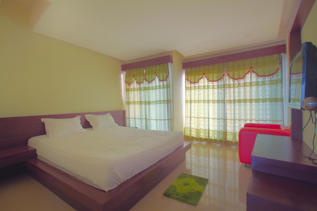 Hotel Orchid Blue Inani Bagian luar foto