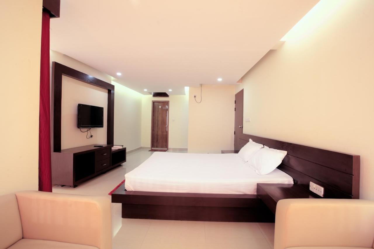 Hotel Orchid Blue Inani Bagian luar foto